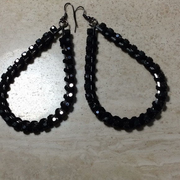 Black Jeweled Earrings - Picture 3 of 3
